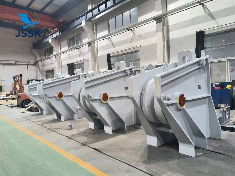 滚轮闸刀掣链器