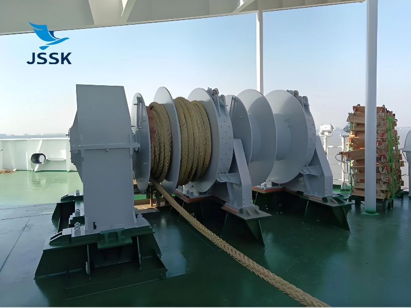 300kN系泊绞车（双卷筒）